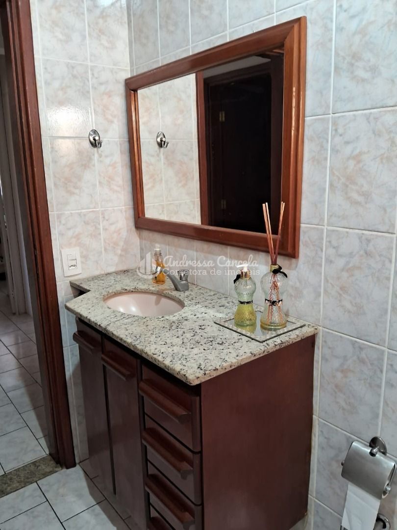 Casa, 4 quartos, 240 m² - Foto 7