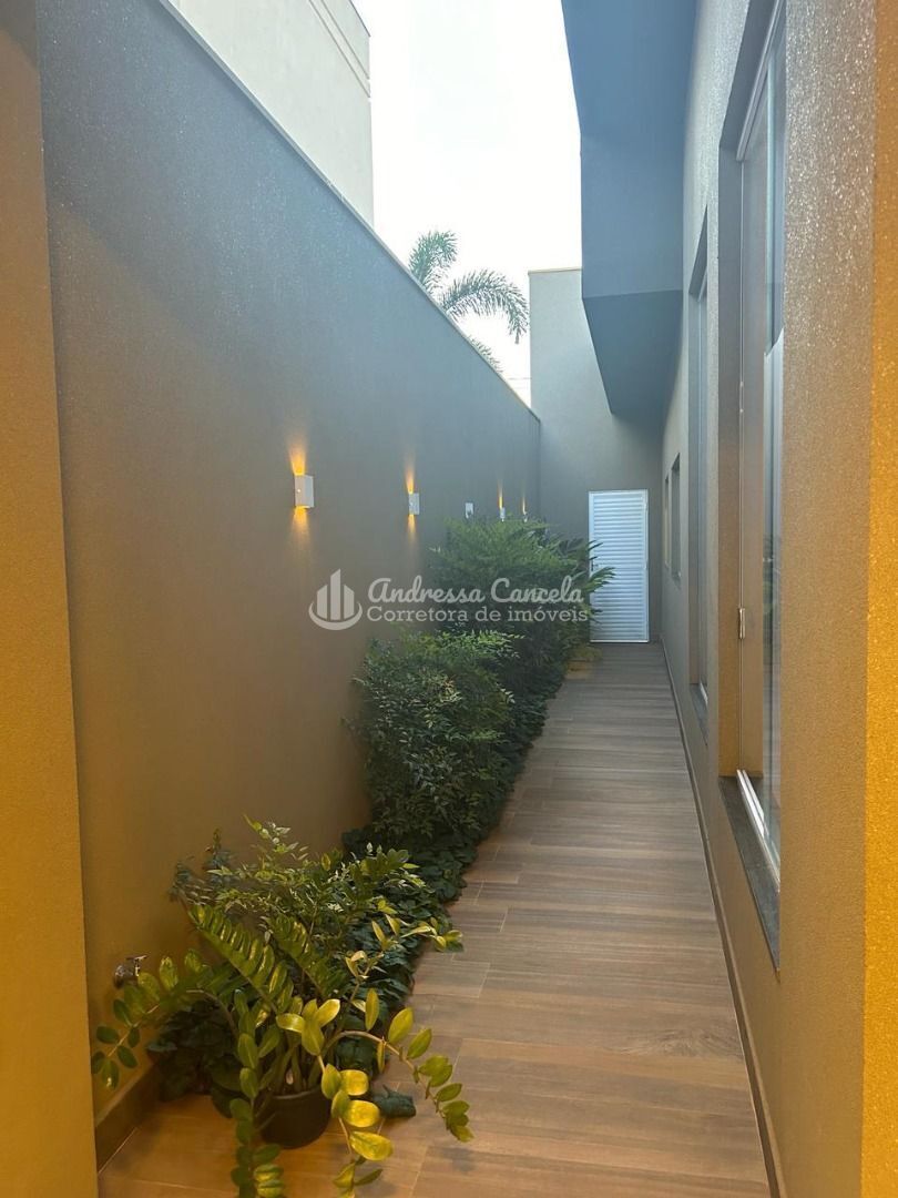 Casa, 3 quartos, 240 m² - Foto 17