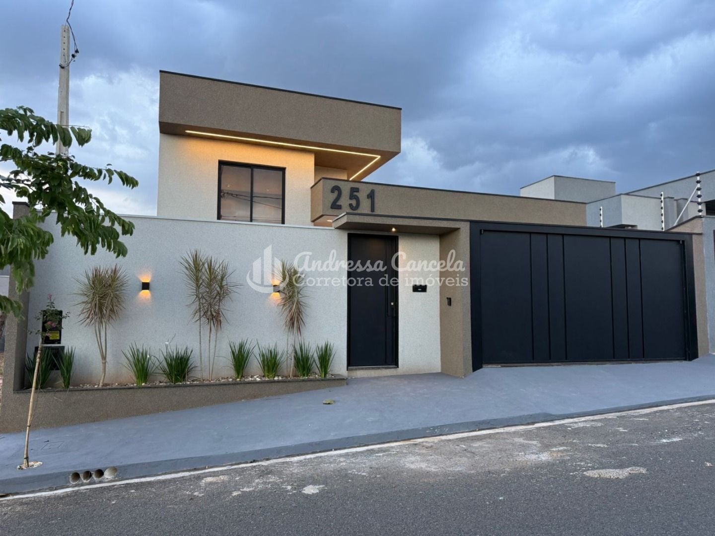 Casa, 3 quartos, 137 m² - Foto 1