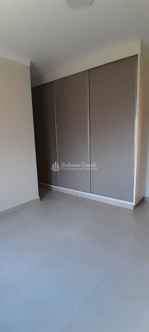 Casa, 3 quartos, 254 m² - Foto 9