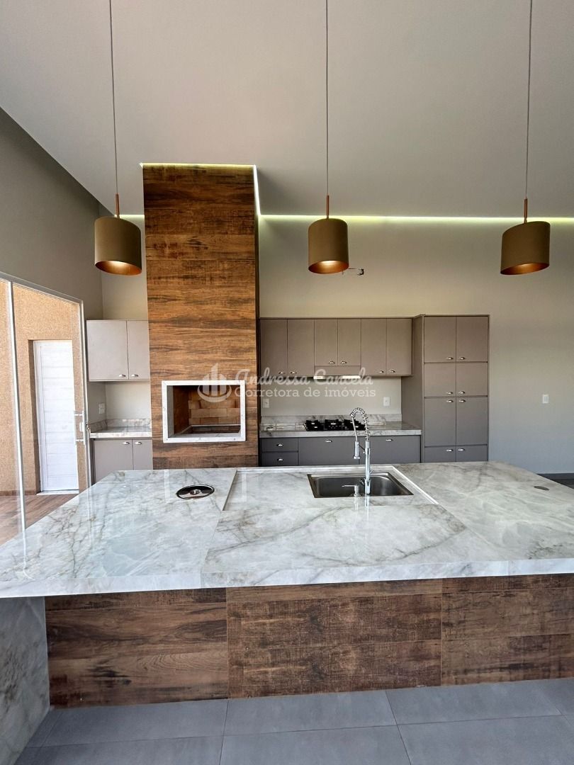 Casa, 3 quartos, 209 m² - Foto 11
