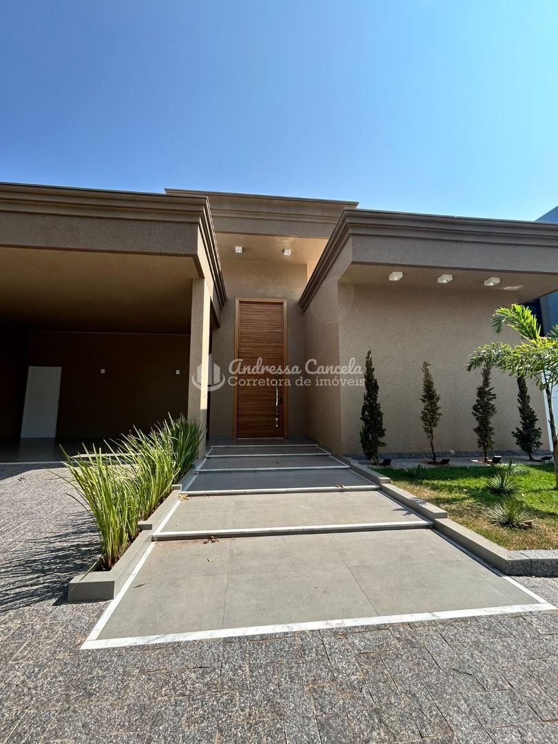 Casa, 3 quartos, 209 m² - Foto 2