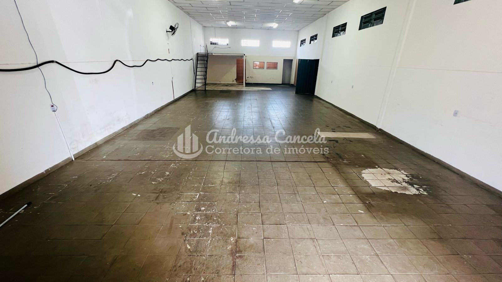 Loja-Salão, 330 m² - Foto 9