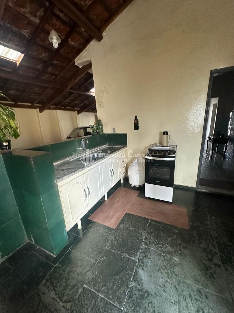 Casa, 3 quartos, 220 m² - Foto 13