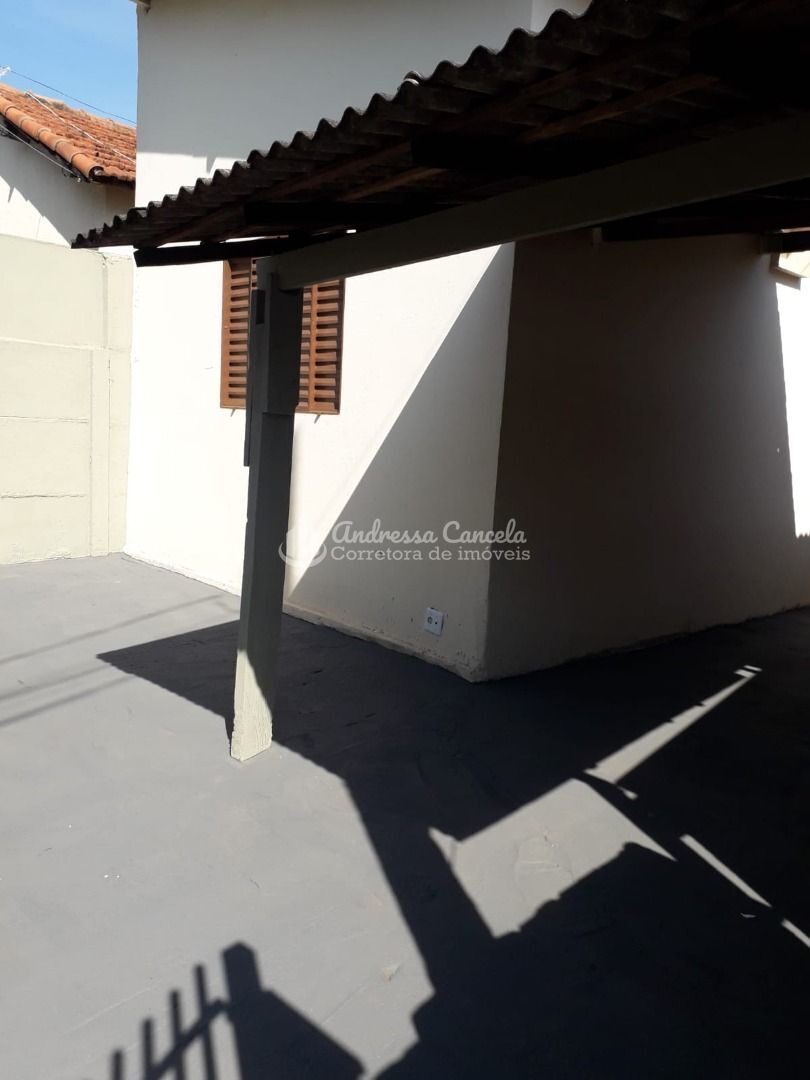 Casa, 4 quartos, 145 m² - Foto 2