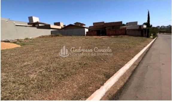 Terreno, 682 m² - Foto 1