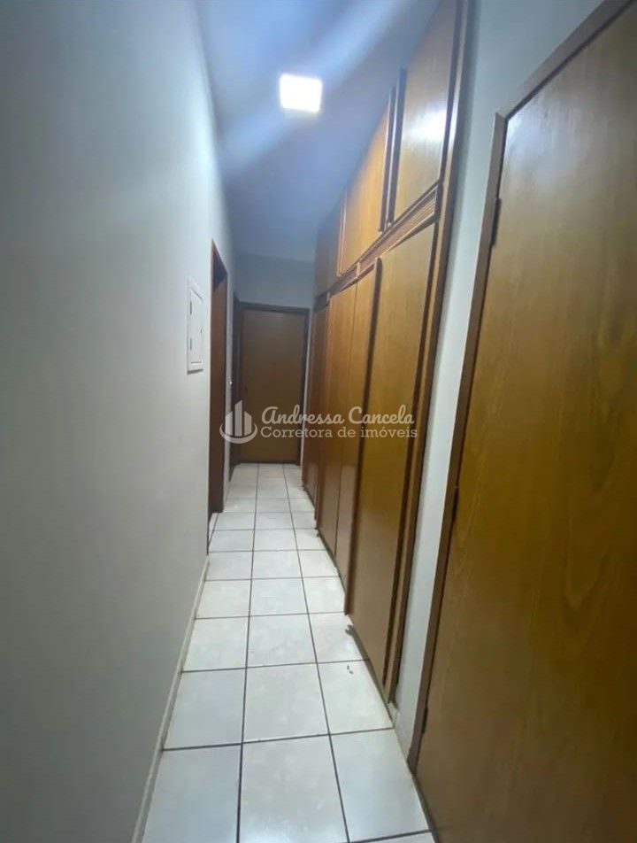 Casa, 3 quartos, 250 m² - Foto 12