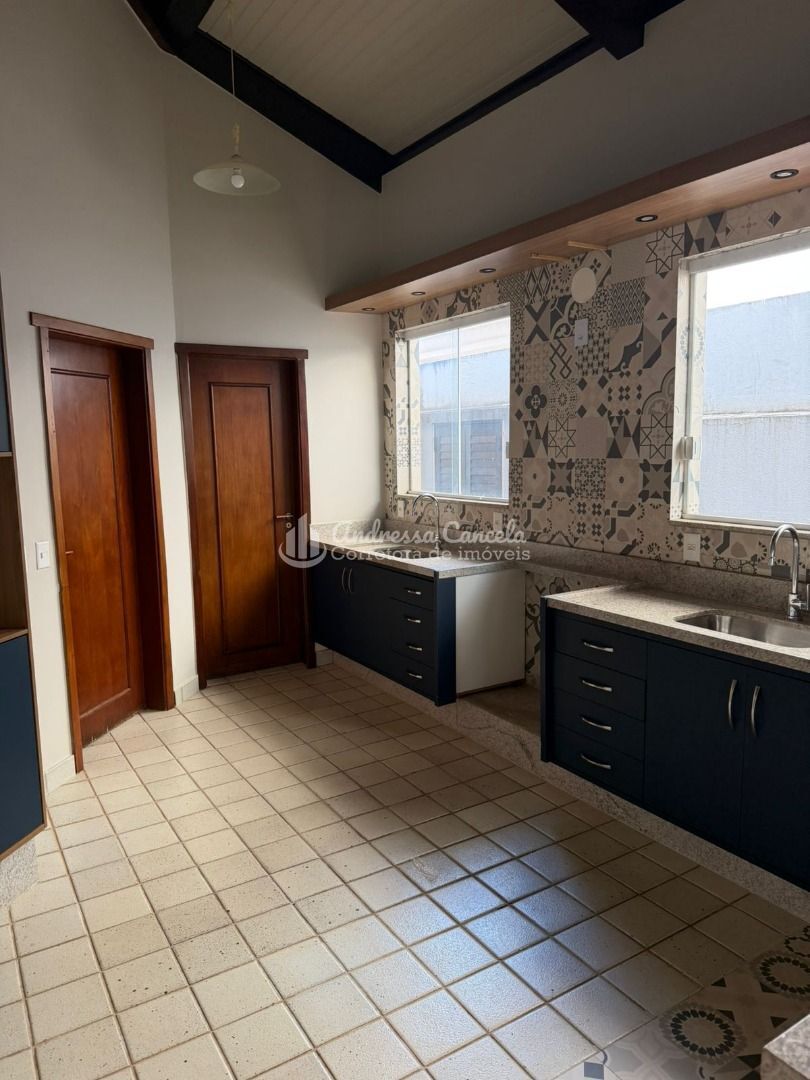 Sobrado, 3 quartos, 330 m² - Foto 18