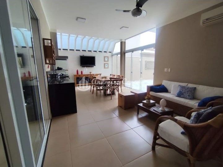 Casa, 3 quartos, 269 m² - Foto 11
