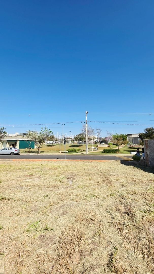 Terreno, 333 m² - Foto 1
