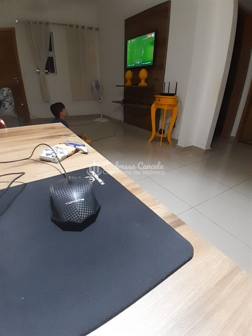 Sobrado, 5 quartos, 490 m² - Foto 2