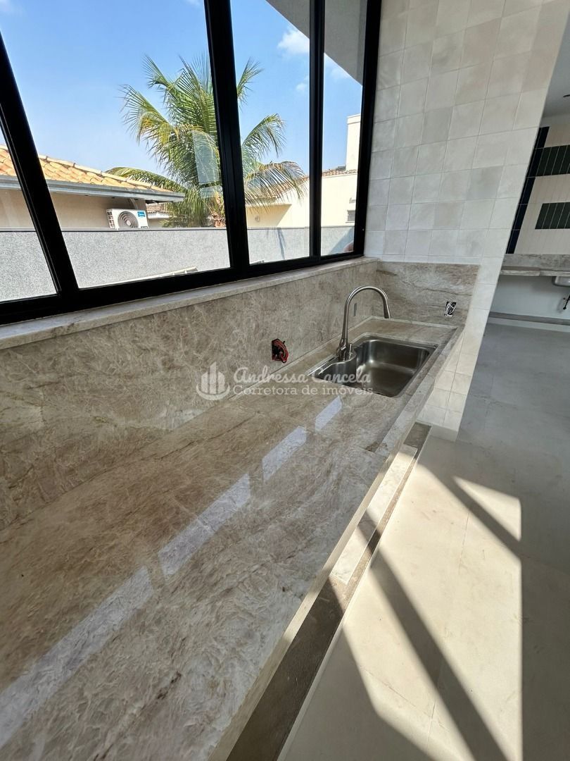 Sobrado, 3 quartos, 240 m² - Foto 11