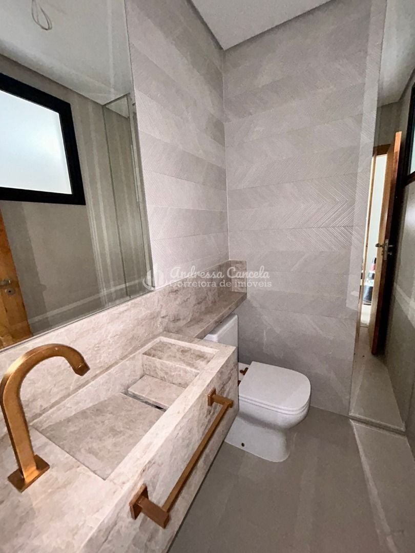 Sobrado, 3 quartos, 240 m² - Foto 2