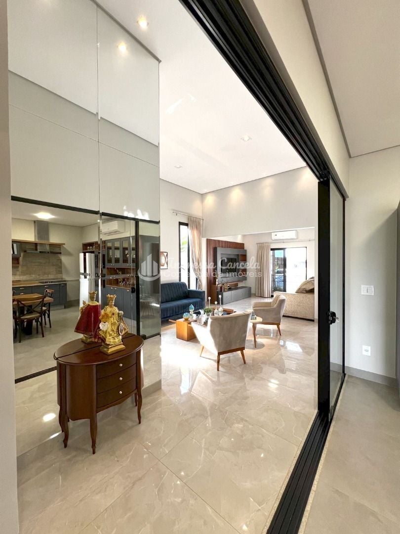 Casa, 3 quartos, 226 m² - Foto 8