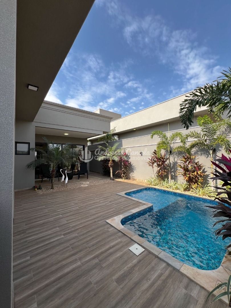 Casa, 3 quartos, 226 m² - Foto 15