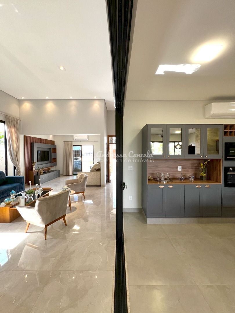 Casa, 3 quartos, 226 m² - Foto 27