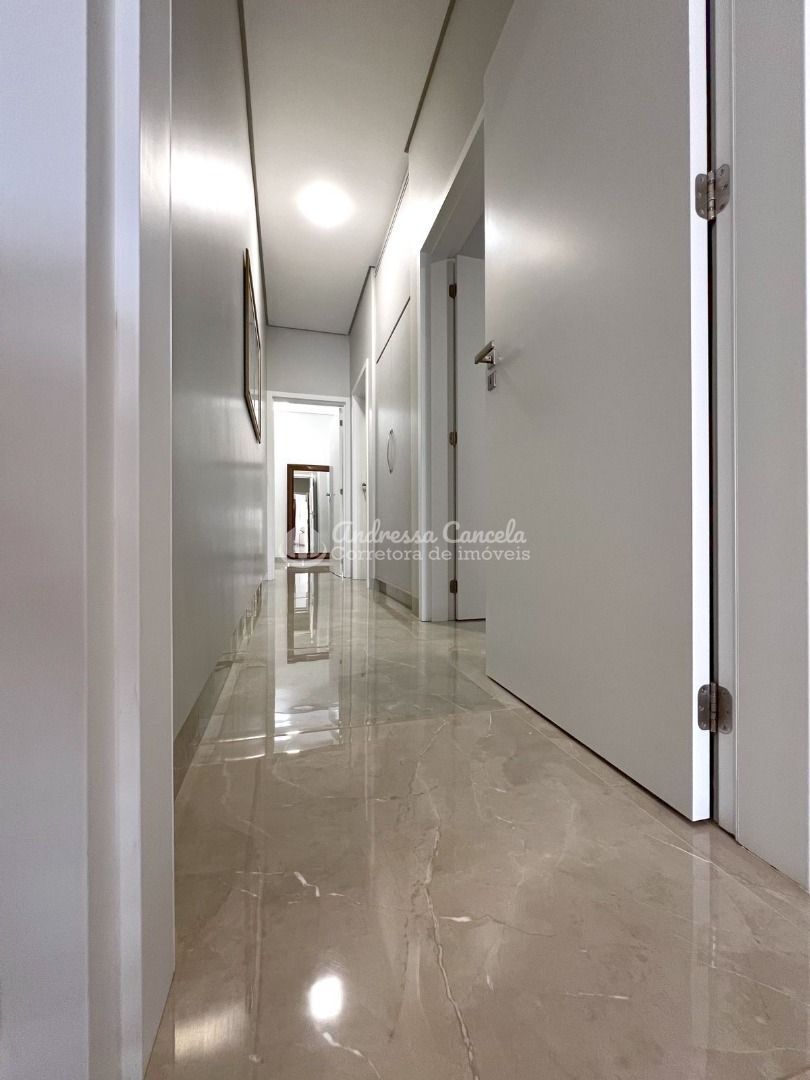 Casa, 3 quartos, 226 m² - Foto 12