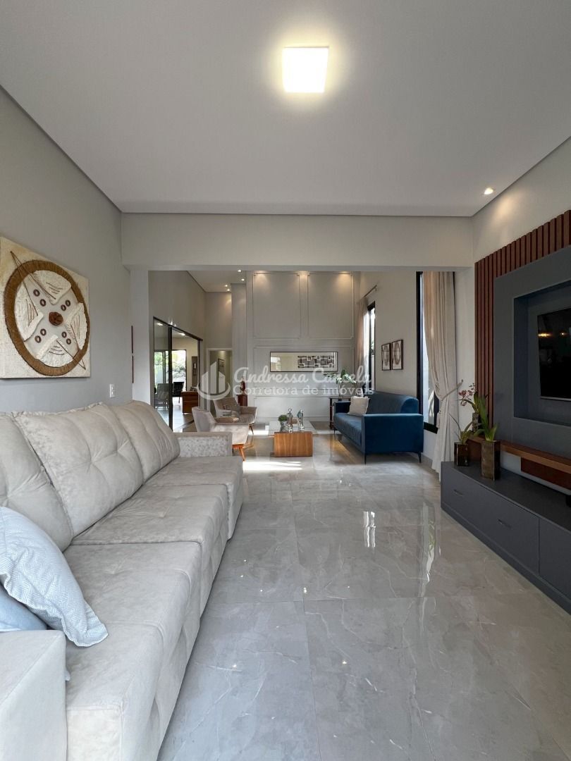 Casa, 3 quartos, 226 m² - Foto 9