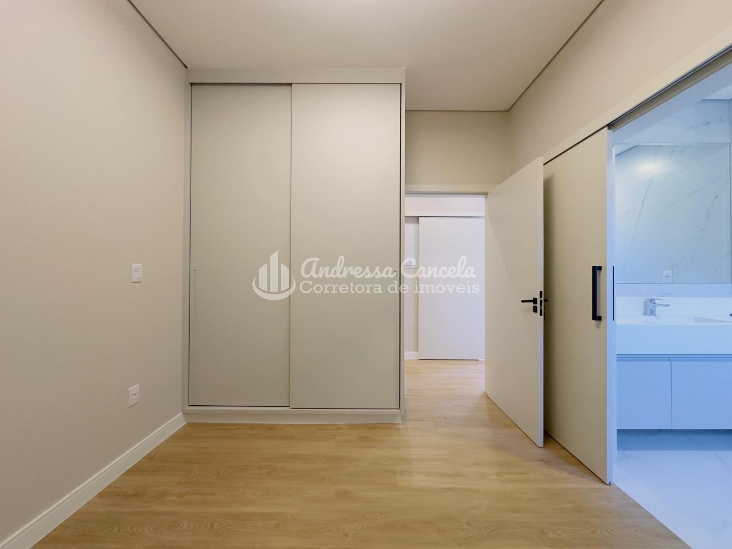 Casa, 3 quartos, 200 m² - Foto 9