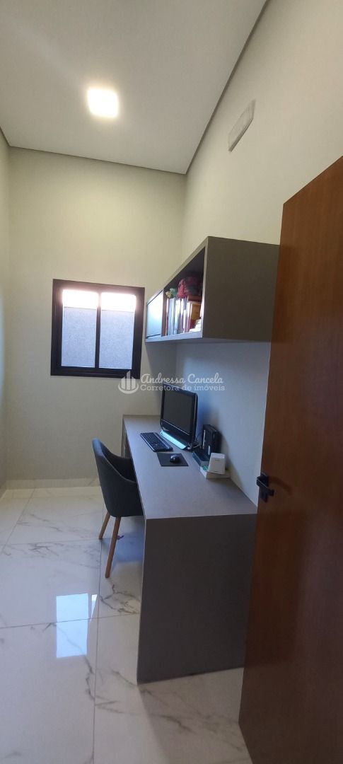 Casa, 3 quartos, 226 m² - Foto 3