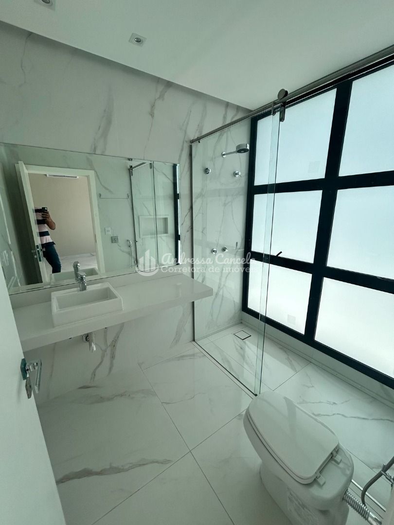 Sobrado, 4 quartos, 350 m² - Foto 13