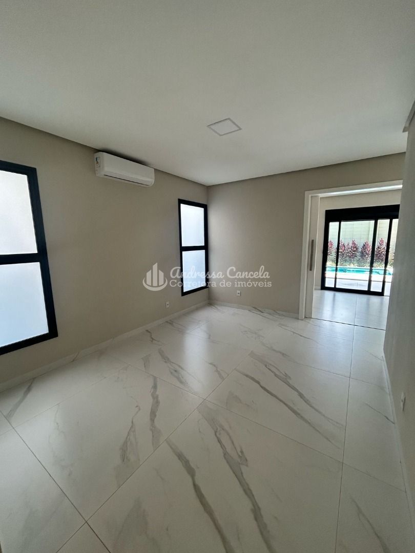 Sobrado, 4 quartos, 350 m² - Foto 8