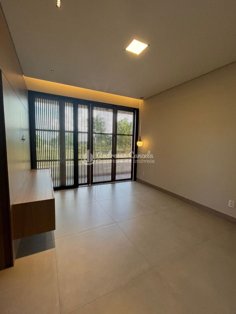 Casa, 3 quartos, 250 m² - Foto 3