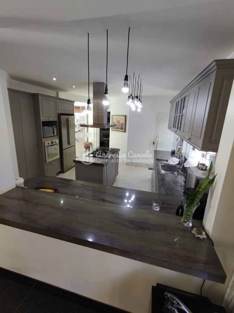 Sobrado, 4 quartos, 404 m² - Foto 8