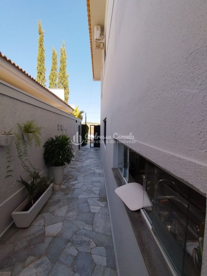 Sobrado, 4 quartos, 404 m² - Foto 10