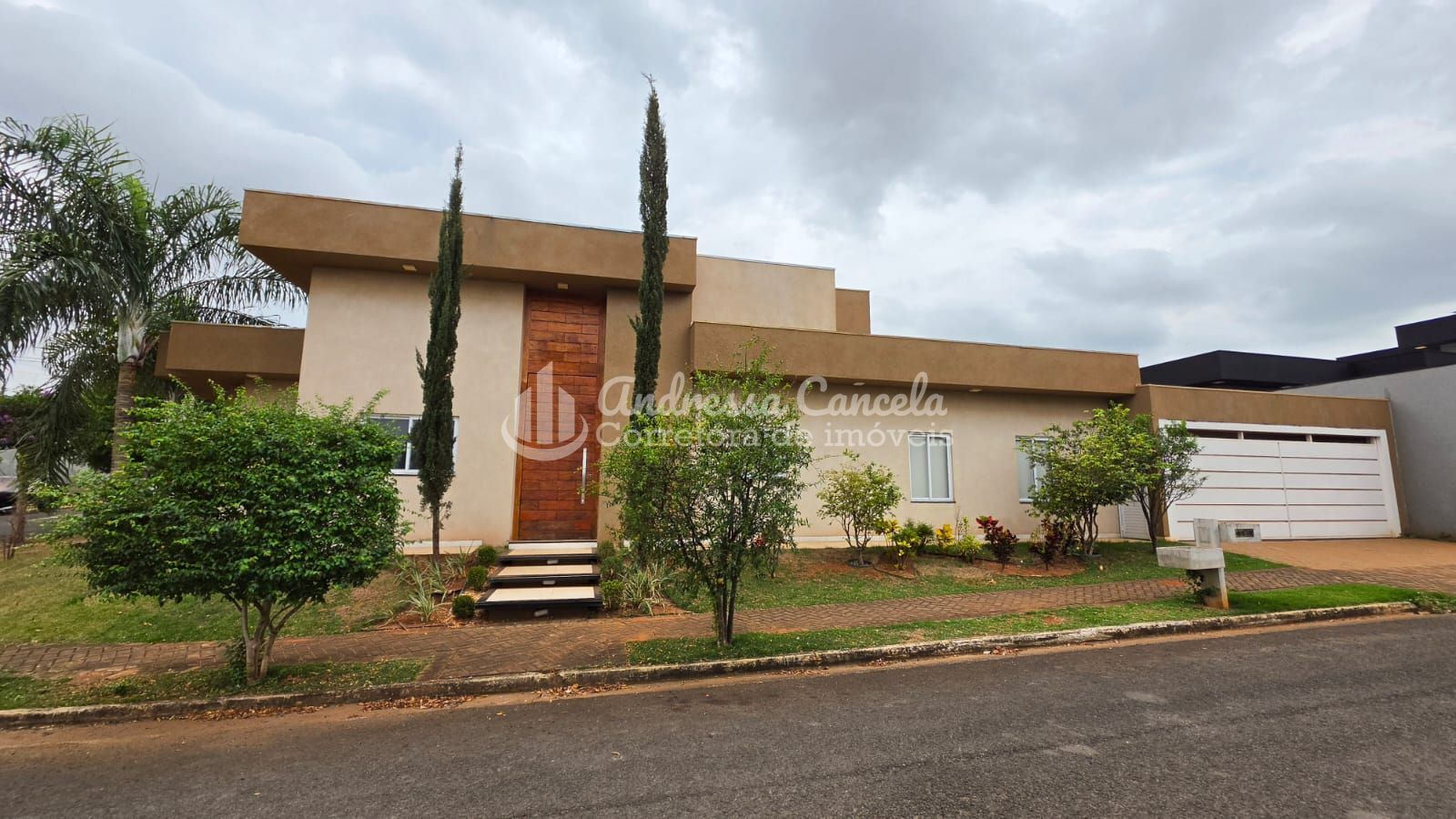 Casa, 3 quartos, 180 m² - Foto 1