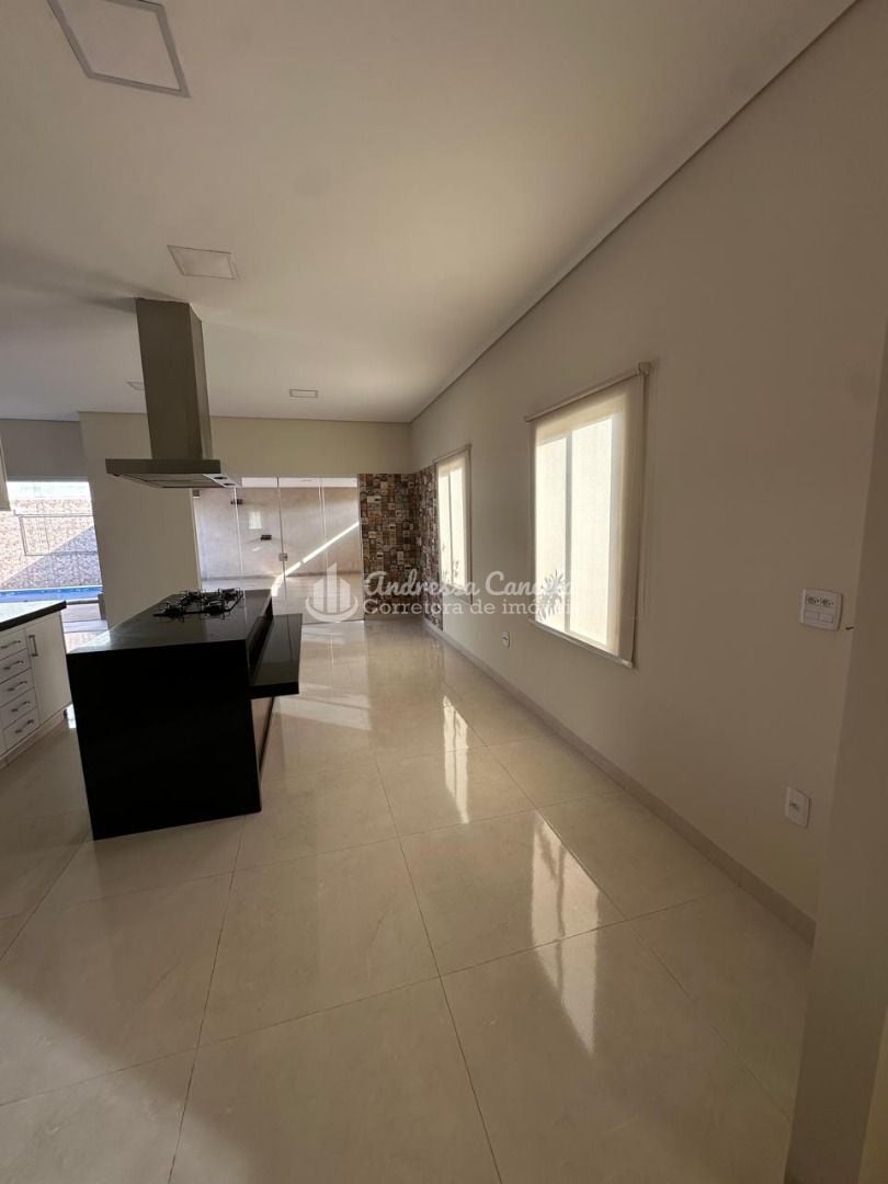 Casa, 3 quartos, 180 m² - Foto 3