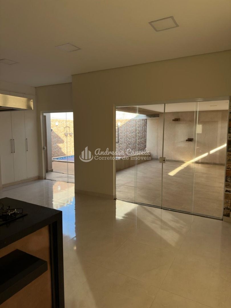 Casa, 3 quartos, 180 m² - Foto 30