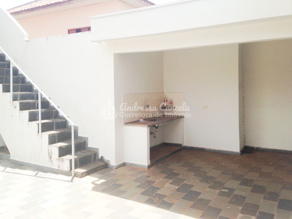 Casa, 3 quartos, 250 m² - Foto 2