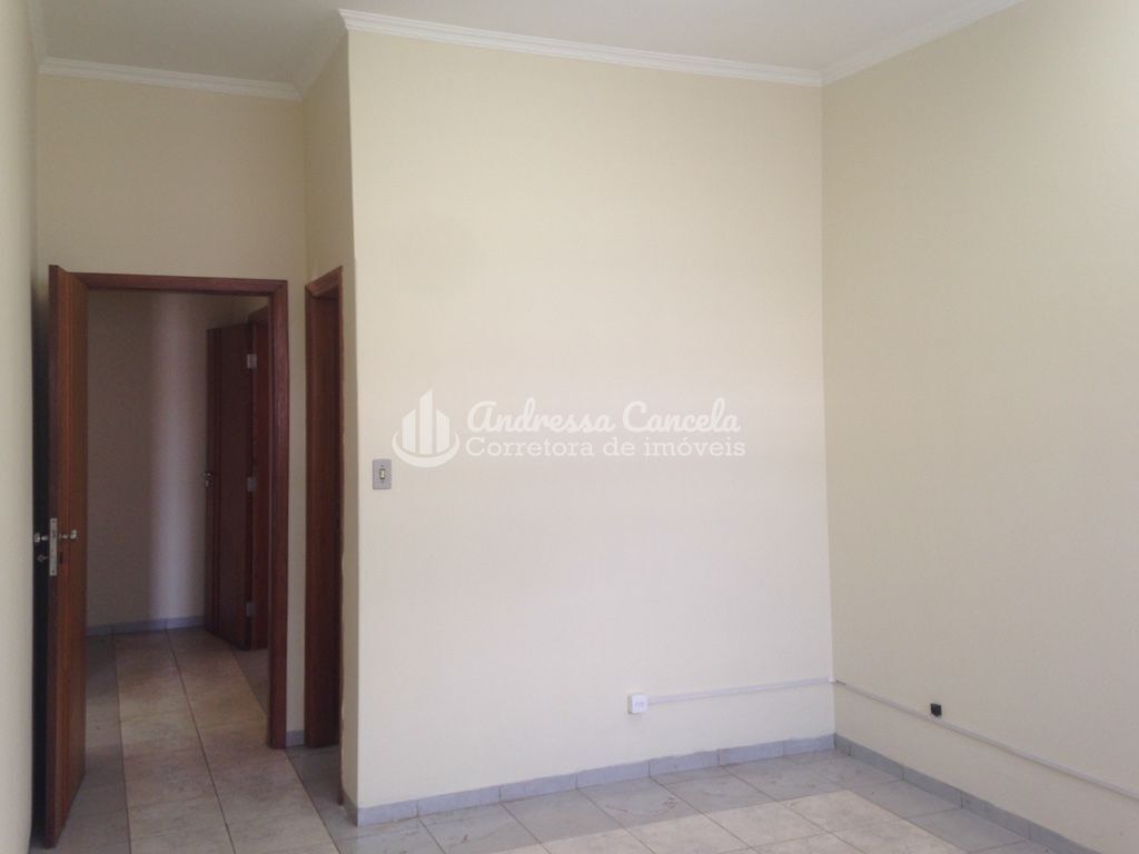 Casa, 3 quartos, 250 m² - Foto 13