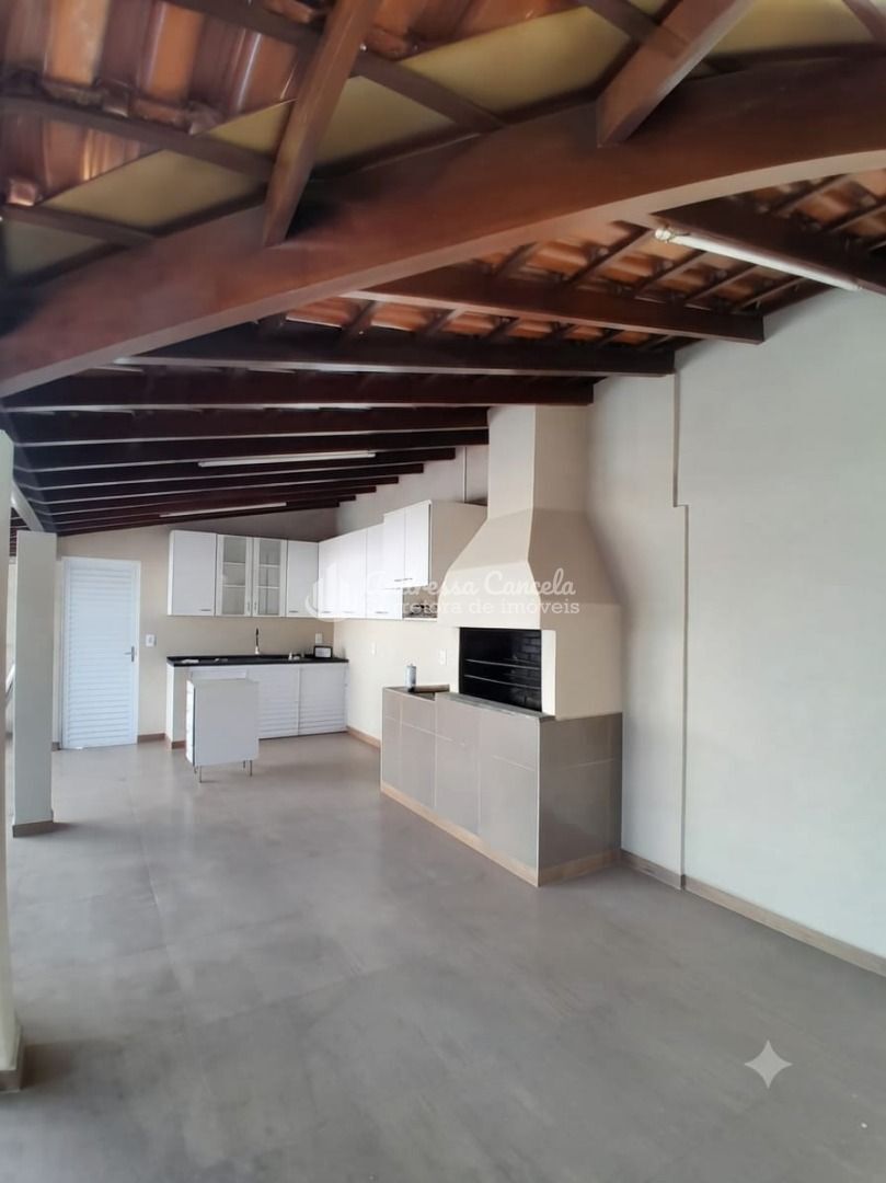Casa, 3 quartos, 245 m² - Foto 14