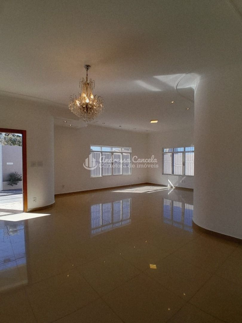 Casa, 3 quartos, 245 m² - Foto 24