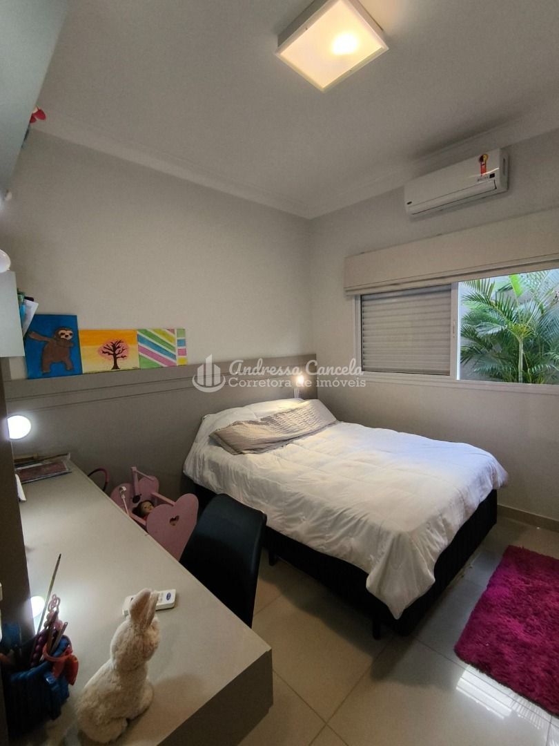 Casa, 3 quartos, 224 m² - Foto 16