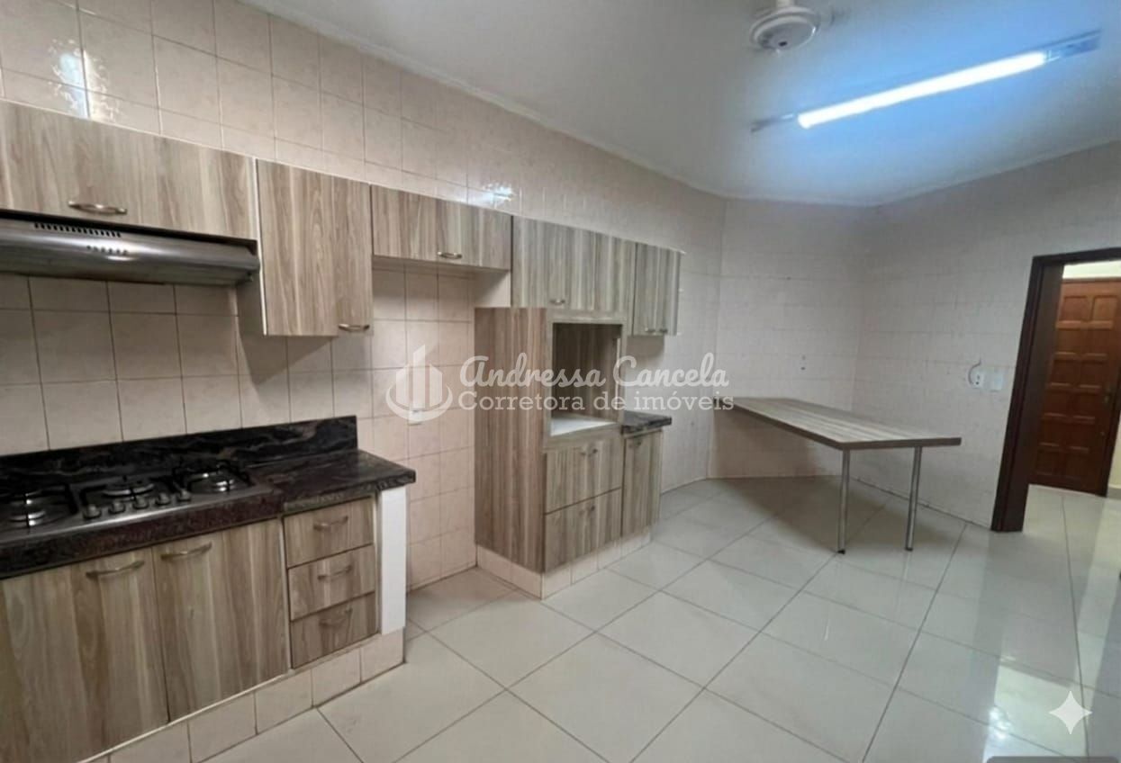 Sobrado, 4 quartos, 400 m² - Foto 2
