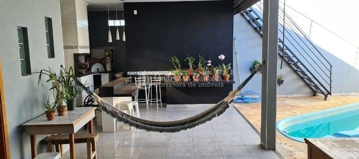 Casa, 3 quartos, 230 m² - Foto 3