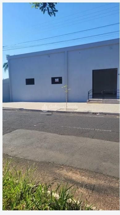 Loja-Salão, 80 m² - Foto 1