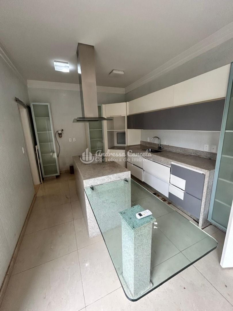 Casa, 3 quartos, 250 m² - Foto 17