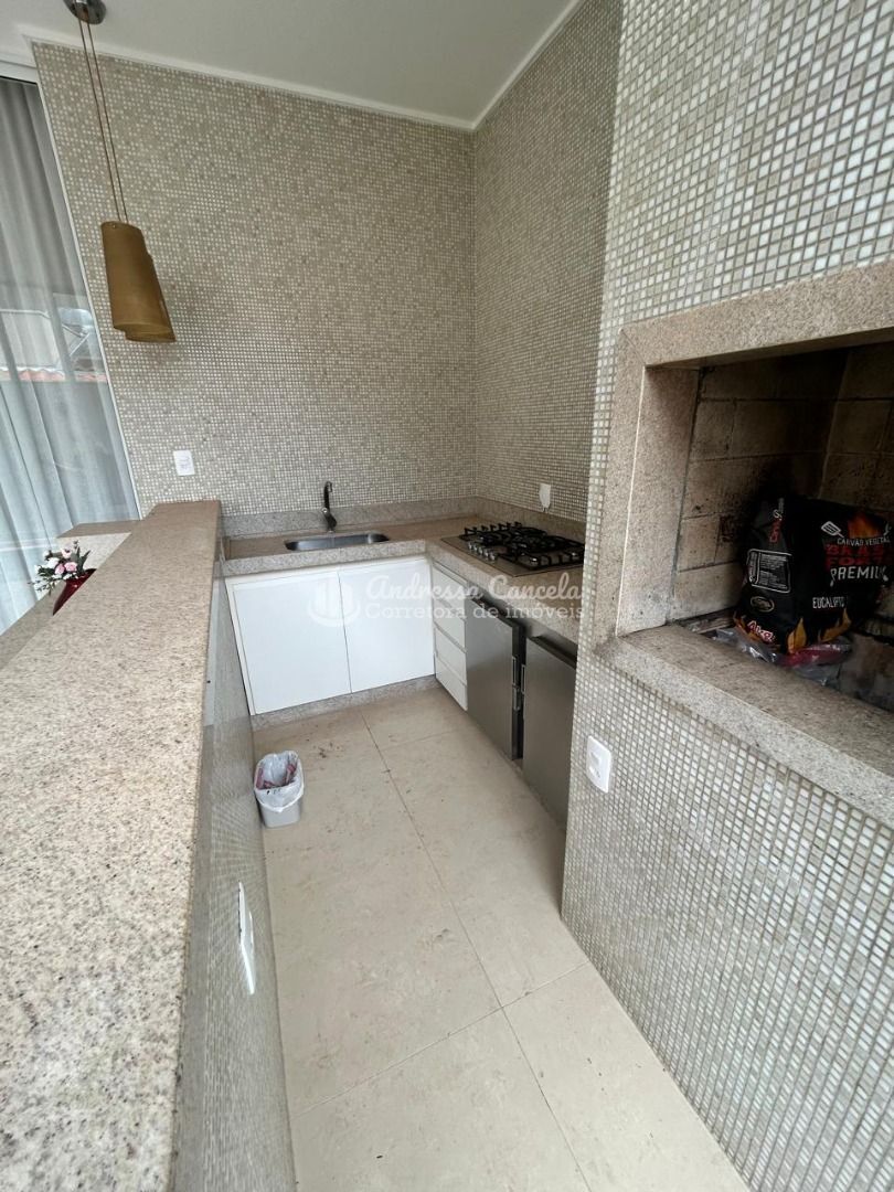 Casa, 3 quartos, 250 m² - Foto 13
