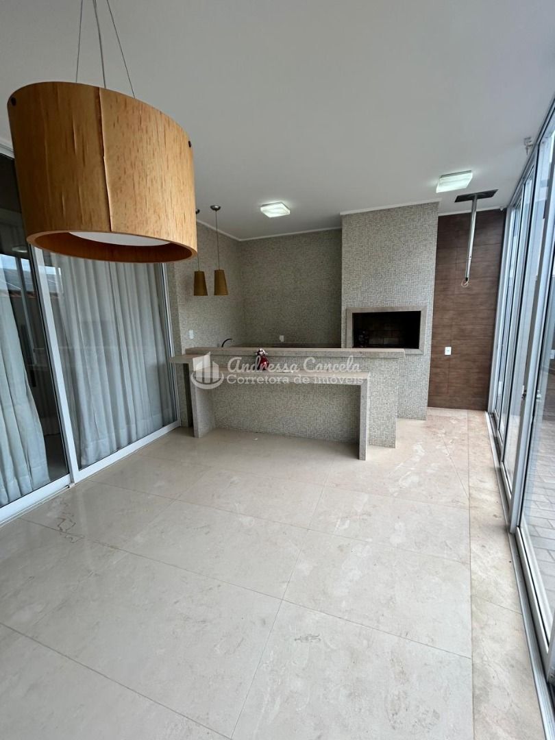 Casa, 3 quartos, 250 m² - Foto 15