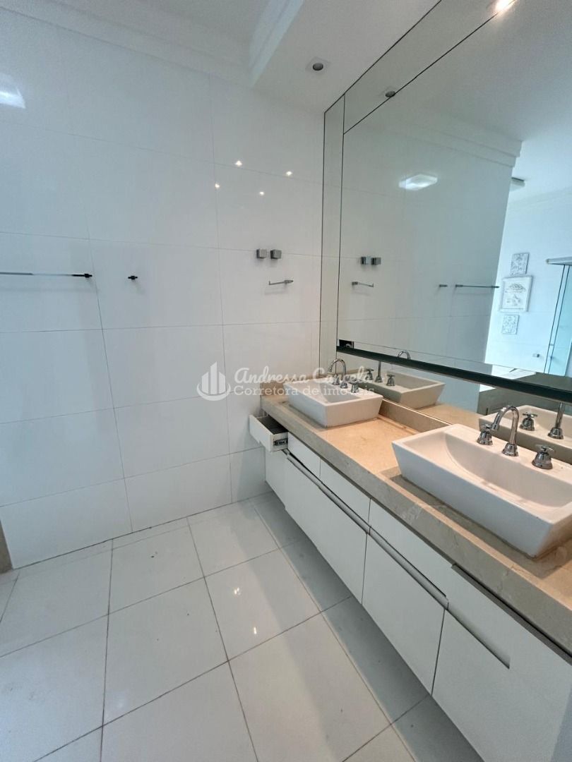 Casa, 3 quartos, 250 m² - Foto 5