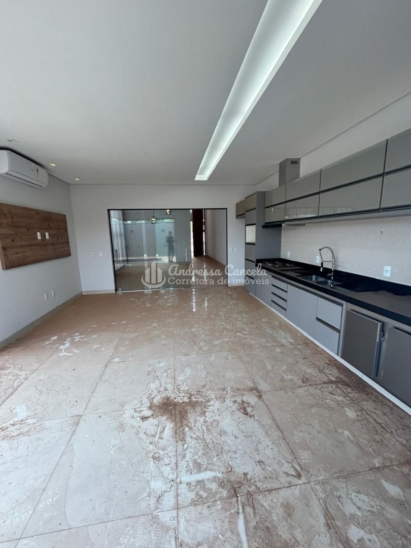 Casa, 3 quartos, 220 m² - Foto 15