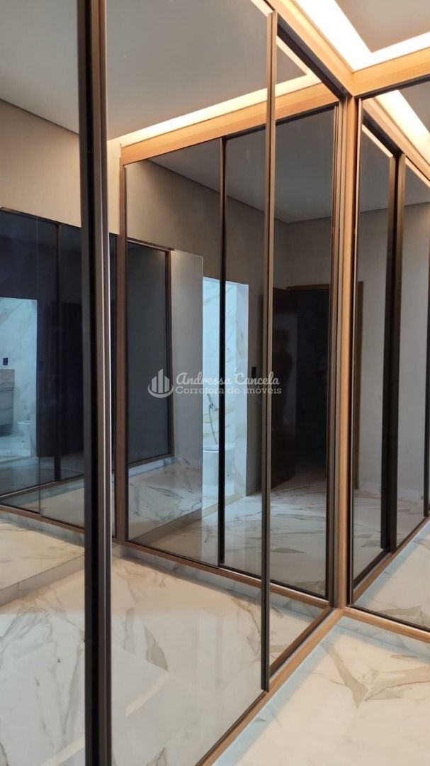 Casa, 3 quartos, 199 m² - Foto 4
