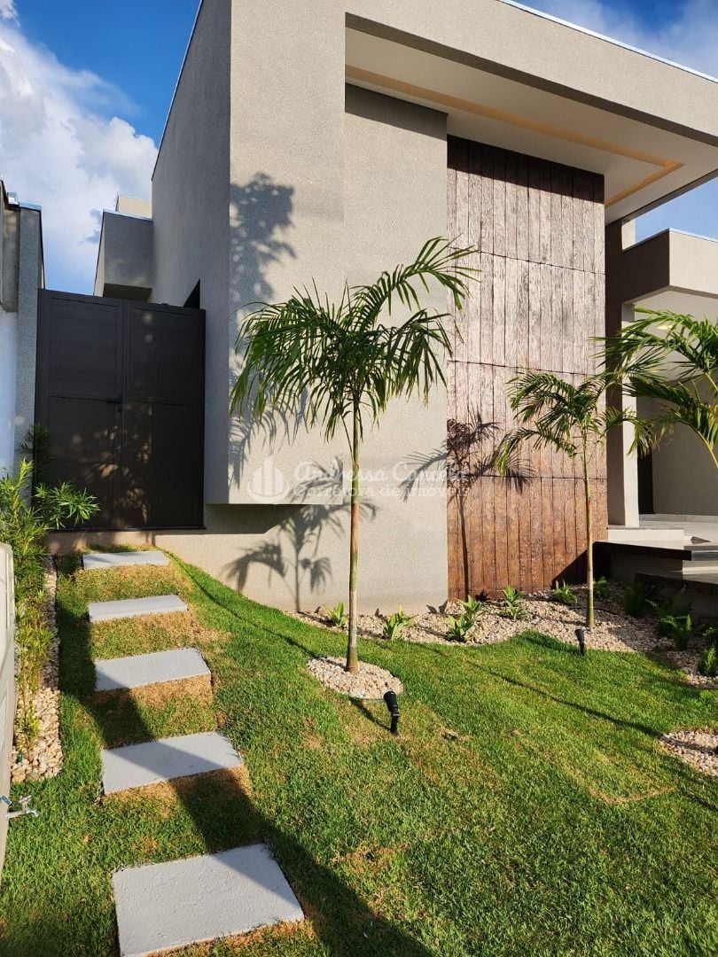 Casa, 3 quartos, 199 m² - Foto 1