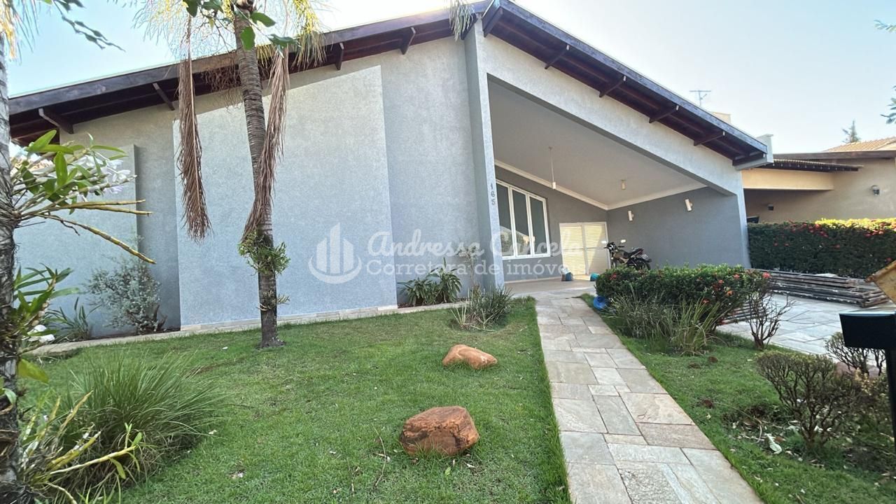 Sobrado, 4 quartos, 330 m² - Foto 1