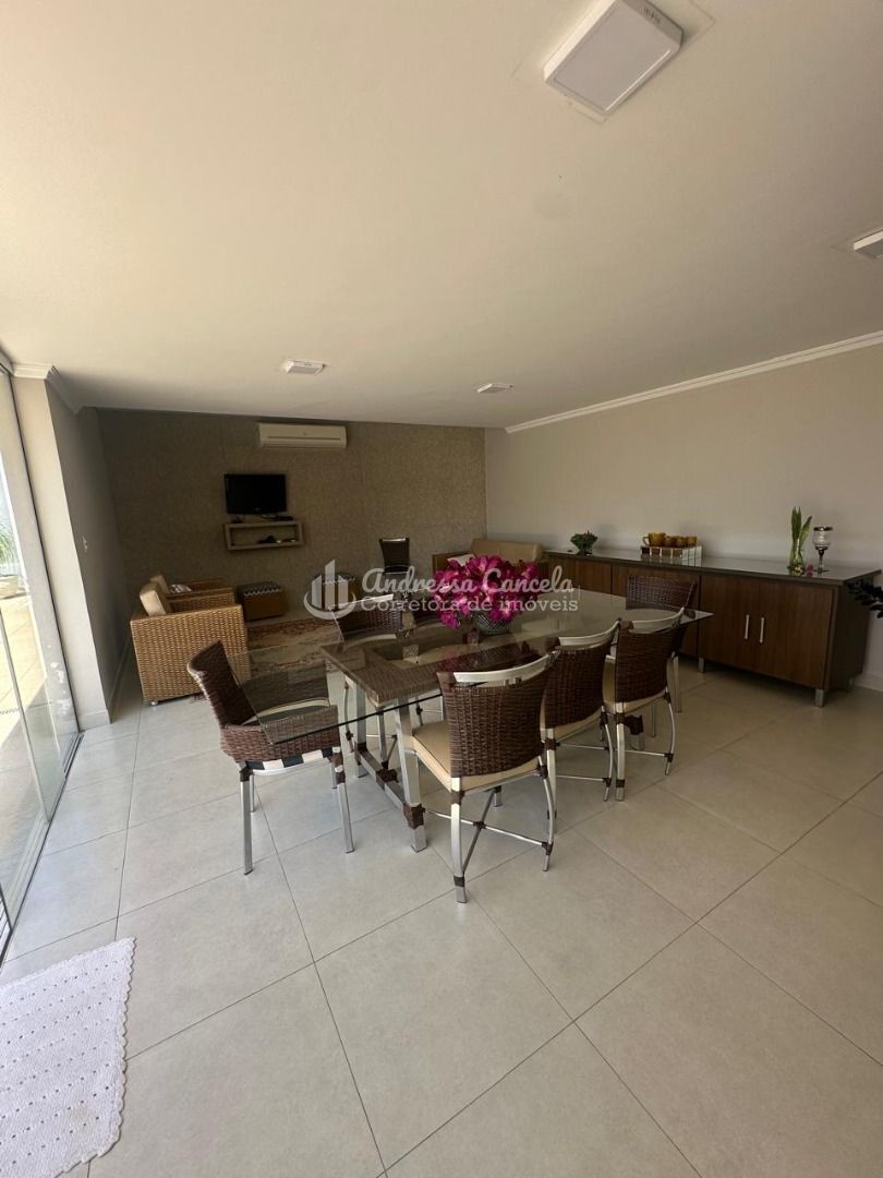 Casa, 4 quartos, 250 m² - Foto 20