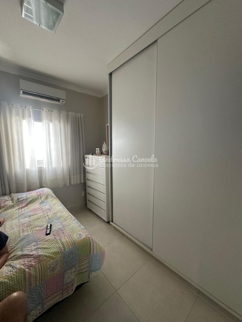 Casa, 4 quartos, 250 m² - Foto 15